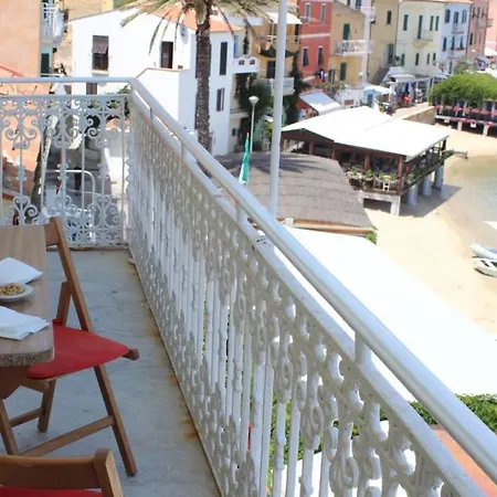 La Casa Di Principino Apartment Giglio Porto Exterior photo